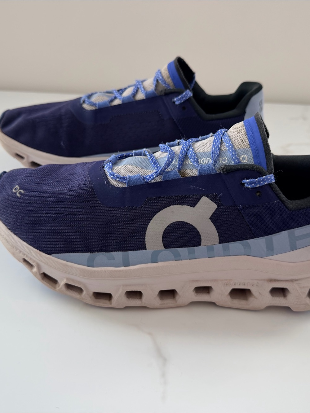 On Cloudmonster Women’s Size 10 Blue Low Top Athletic Running Shoes